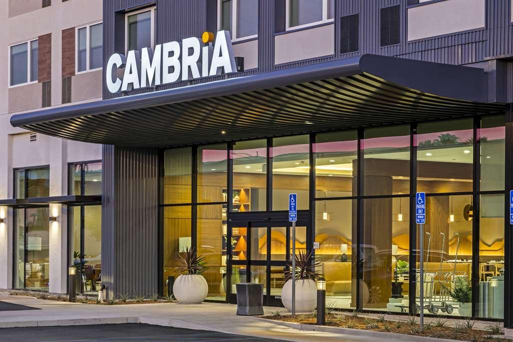 Cambria Hotel Burbank Airport Eksteriør billede